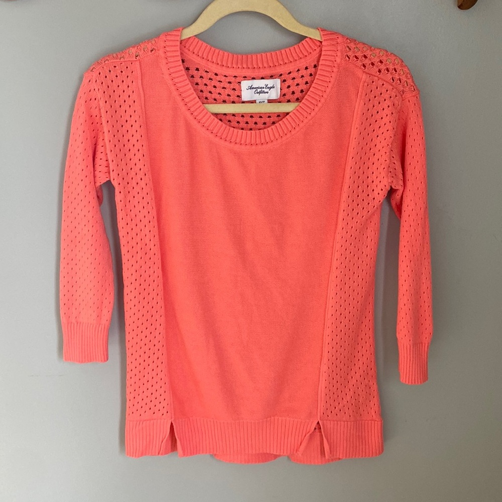 American Eagle Coral 3/4 Length Sleeve Sweater X Small